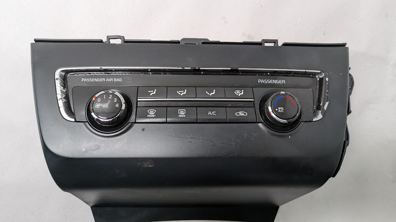 2017 KIA OPTIMA 4cyl Gasoline 2.4 TEMP CONTROL - 401838 — photo 2