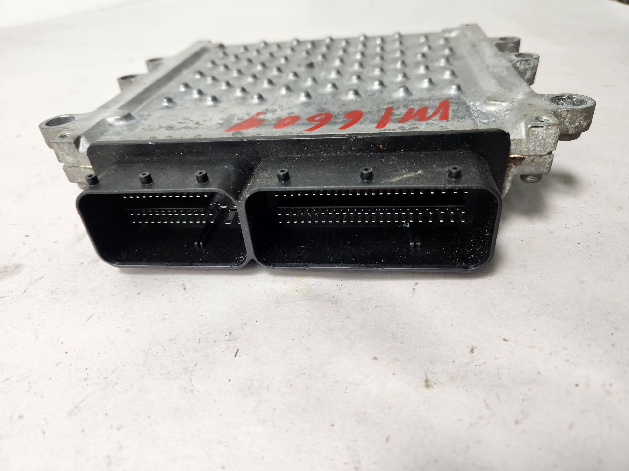 2011 JAGUAR XJ 8cyl Gasoline 5.0 Eng/Motor Cont Mod - 402041 — photo 2
