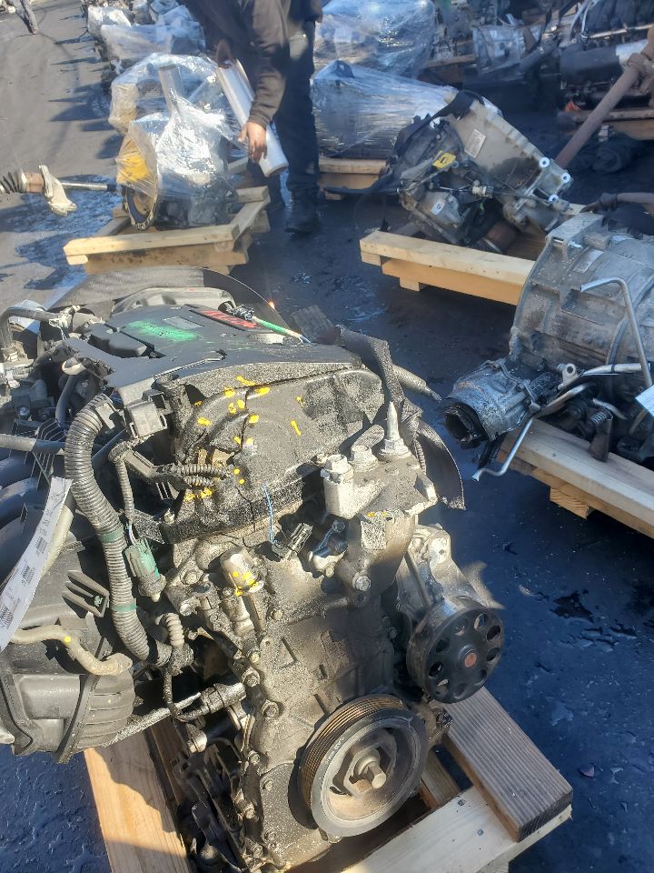 2018 HONDA CR-V 2.4L 4cyl Gasoline VVT ENGINE ASSEMBLY - 402065