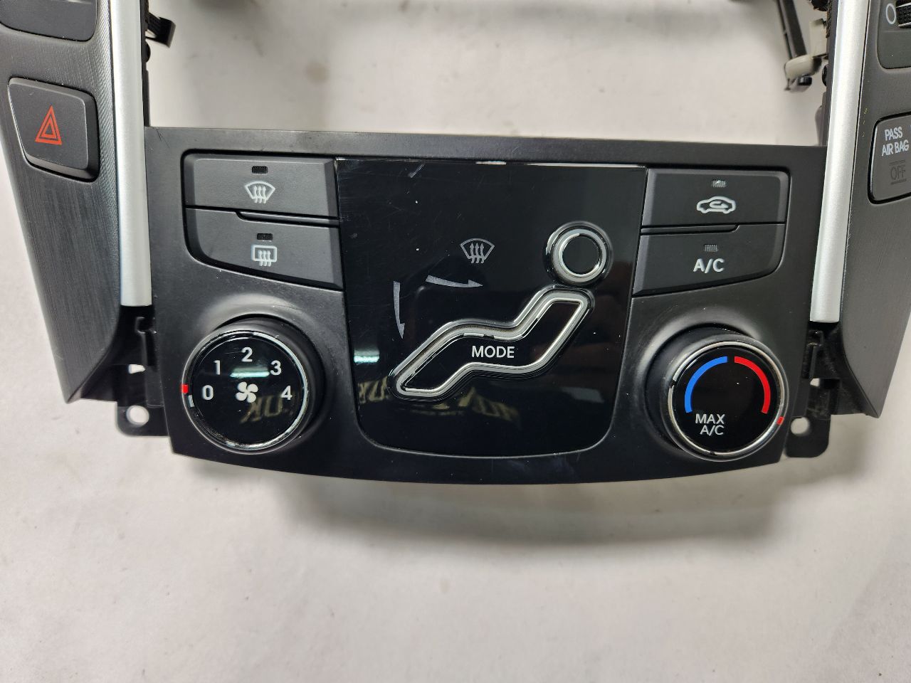 2011 HYUNDAI SONATA 4cyl Gasoline 2.4 TEMP CONTROL - 402104 — photo 2
