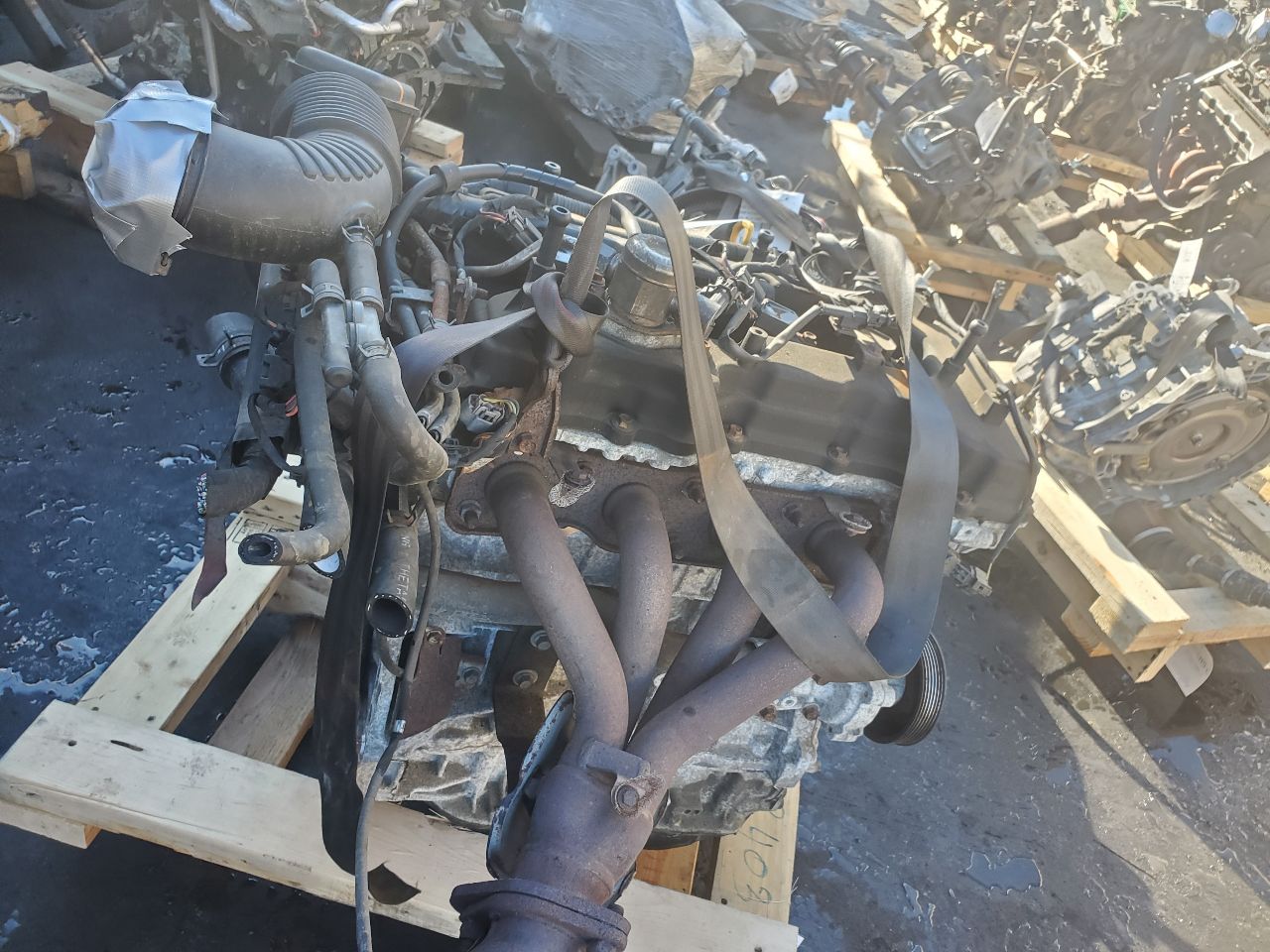 2011 HYUNDAI SONATA 4cyl Gasoline 2.4 ENGINE ASSEMBLY - 402116 — photo 2