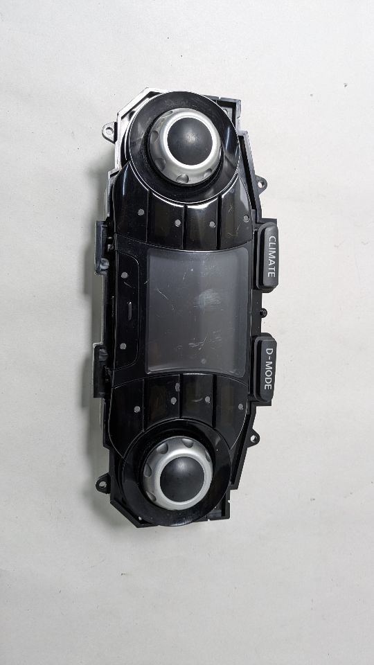 2013 NISSAN JUKE 4cyl Gasoline Turbo 1.6 TEMP CONTROL - 402192