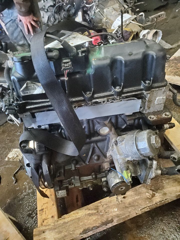 2003 MINI COOPER COOPER 4cyl Supercharged 1.6 ENGINE ASSEMBLY - 402426 — photo 2