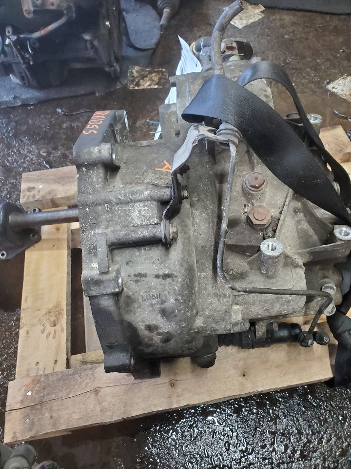 2003 MINI COOPER COOPER 4cyl Supercharged 1.6 Transmiss,Transaxle - 402428 — photo 4