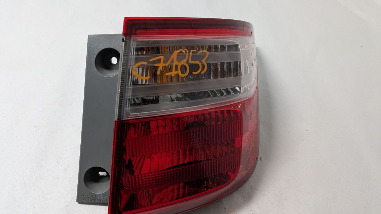 2013 HONDA ODYSSEY 6cyl Gasoline 3.5 Right TAIL LAMP - 402549