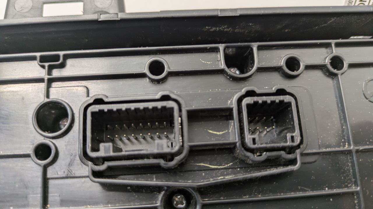 2023 MAZDA CX-30 2.5L 4cyl Gasoline TEMP CONTROL - 402560 — photo 5
