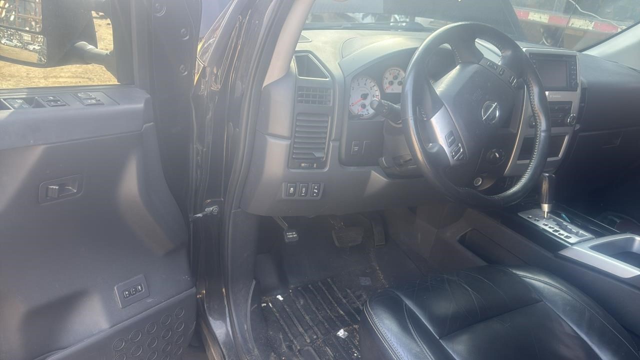 2013 NISSAN TITAN 8cyl Gasoline 5.6 CARRIER ASSEMBLY - 402678 — photo 2