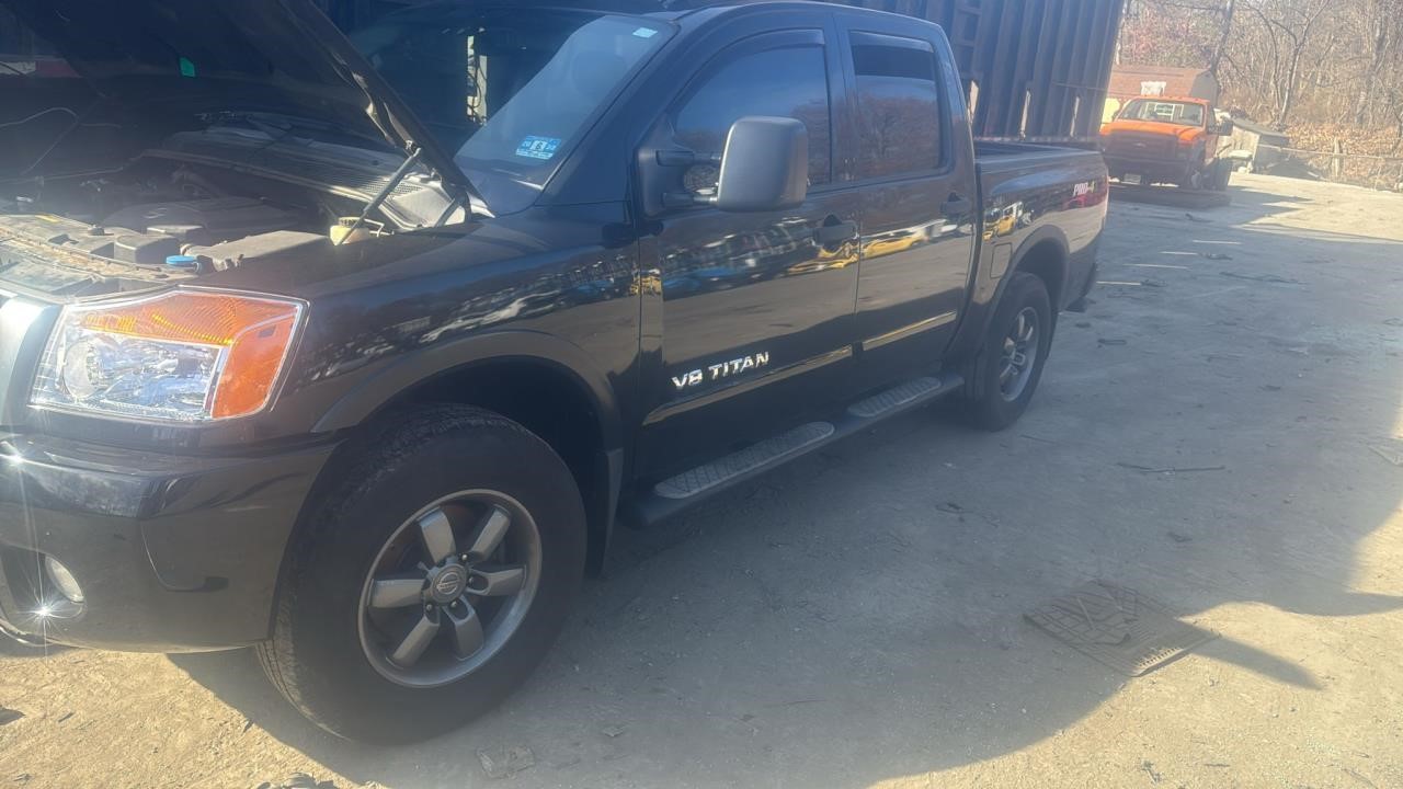 2013 NISSAN TITAN 8cyl Gasoline 5.6 CARRIER ASSEMBLY - 402678 — photo 5