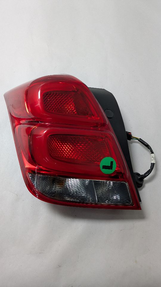 2017 CHEVROLET TRAX 4cyl Gasoline Turbo 1.4 Left TAIL LAMP - 403038