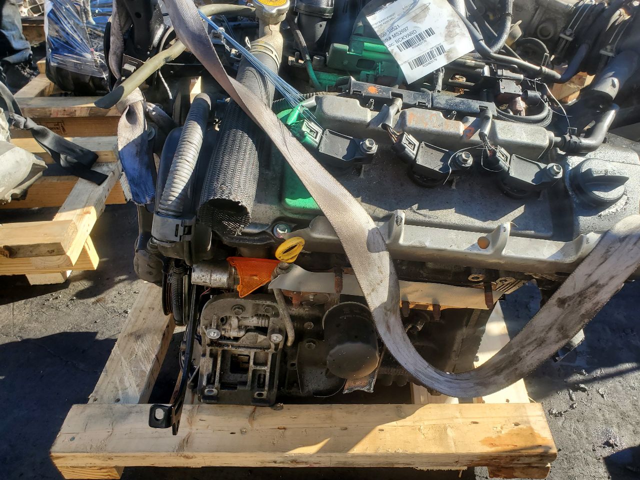2005 TOYOTA CAMRY 6cyl Gasoline 3.0 ENGINE ASSEMBLY - 403176