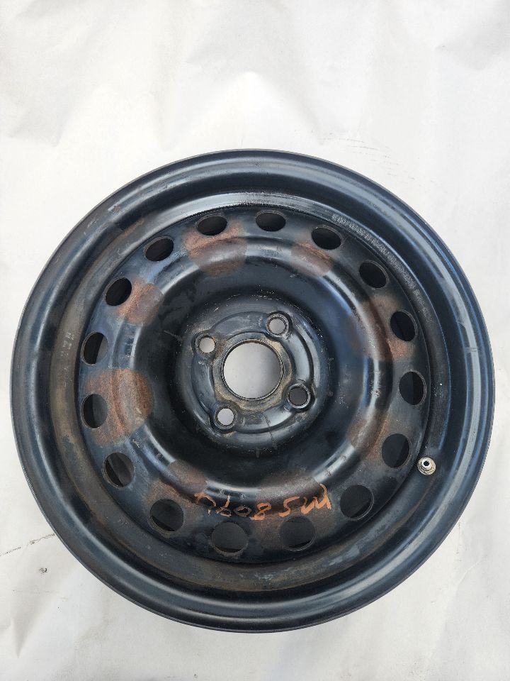 2017 KIA RIO 4cyl Gasoline 1.6 DOHC WHEEL - 403242 — photo 5