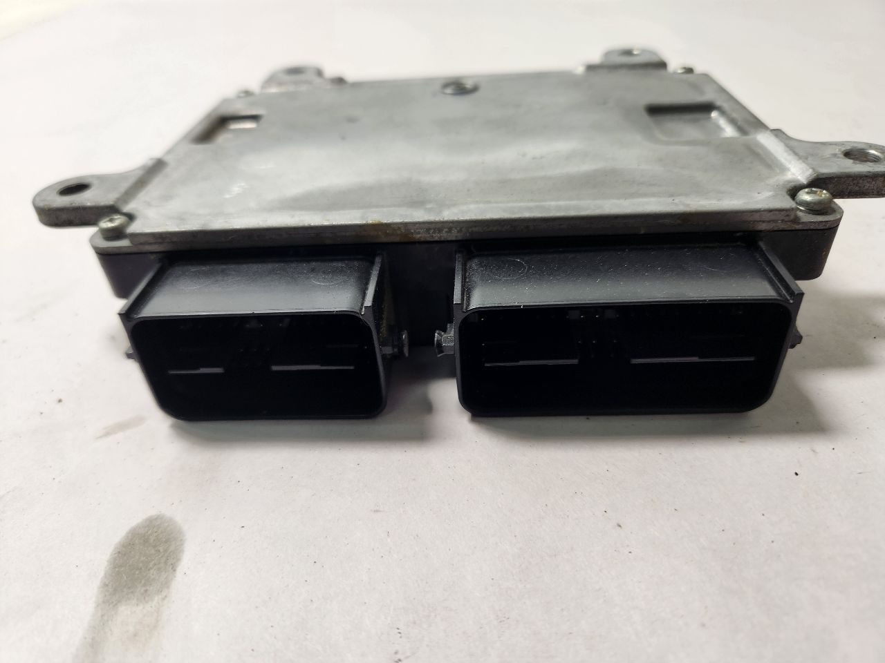 2015 MITSUBISHI OUTLANDER 6cyl Gasoline 3.0 SULEV Eng/Motor Cont Mod - 403276 — photo 4