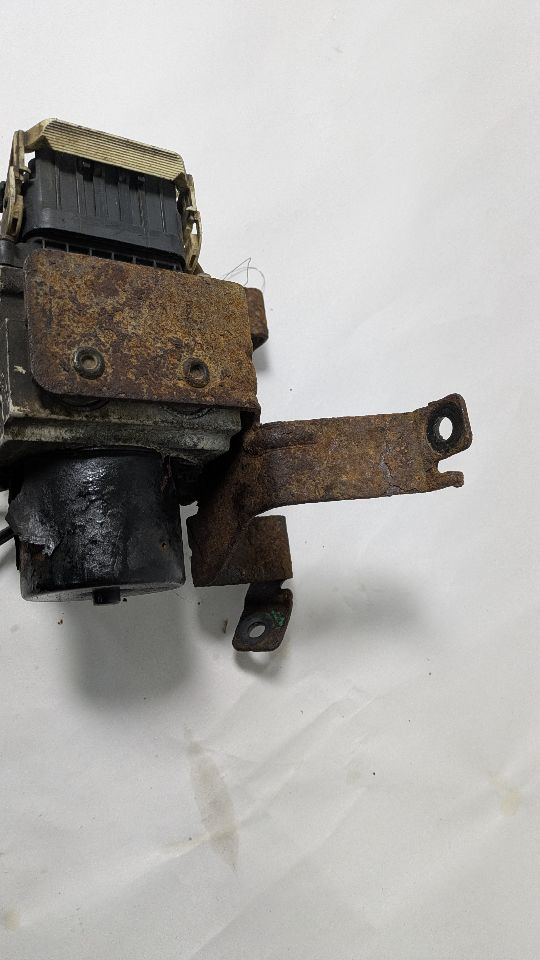 2008 GMC SAVANA 1500 VAN 4.3L 6cyl Gasoline Anti-lock Brake Pts - 403348 — photo 4