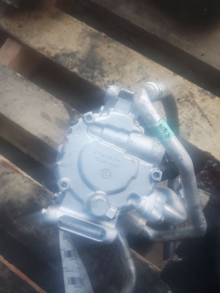 2023 MAZDA CX-30 2.5L 4cyl Gasoline AC COMPRESSOR - 403430 — photo 4