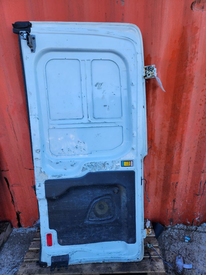 2016 FORD TRANSIT 350 3.5L 6cyl Turbo Gasoline Left Dr Assm, Rear Back - 403951 — photo 2