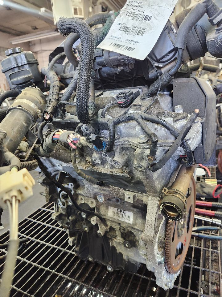 2014 GMC ACADIA 6cyl Gasoline 3.6 ENGINE ASSEMBLY - 404165 — photo 4