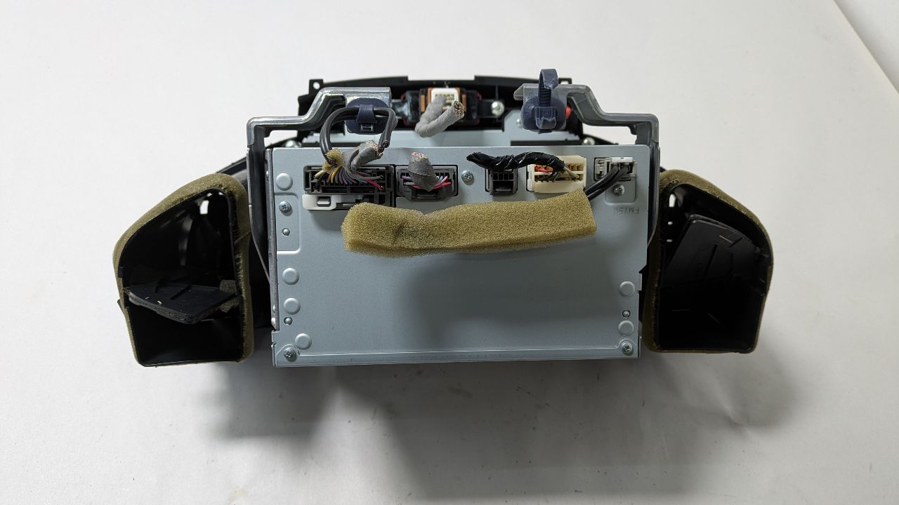 2013 ACURA TSX 2.4L 4cyl Gasoline VVT Radio Audio - 404433 — photo 6