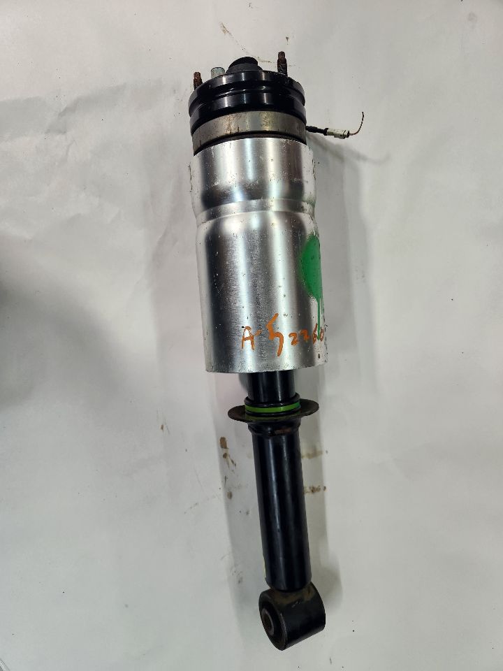 2010 LAND ROVER RANGE ROVER SPORT 8 cyl Supercharged 5.0 STRUT - 404637
