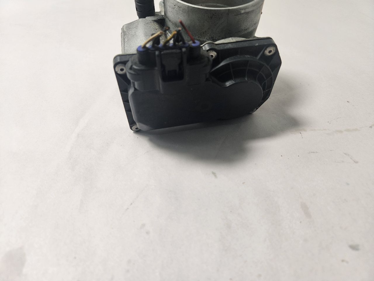 2010 LEXUS GS350 6cyl Gasoline 3.5 THROTTLE BODY ASSY - 404724 — photo 2