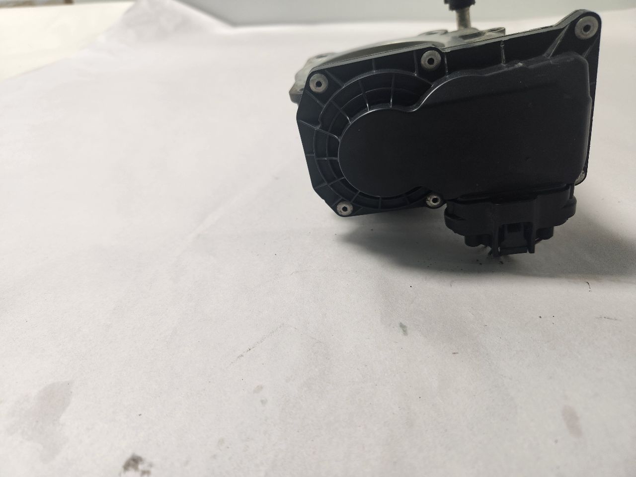 2010 LEXUS GS350 6cyl Gasoline 3.5 THROTTLE BODY ASSY - 404724 — photo 5