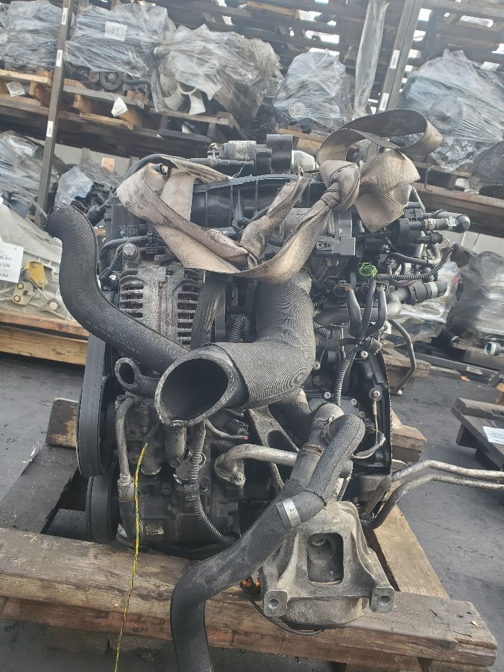 2012 AUDI A5 4cyl Gasoline Turbo 2.0 ENGINE ASSEMBLY - 404878 — photo 2