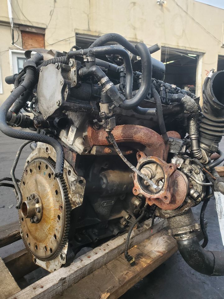 2012 AUDI A5 4cyl Gasoline Turbo 2.0 ENGINE ASSEMBLY - 404878 — photo 4
