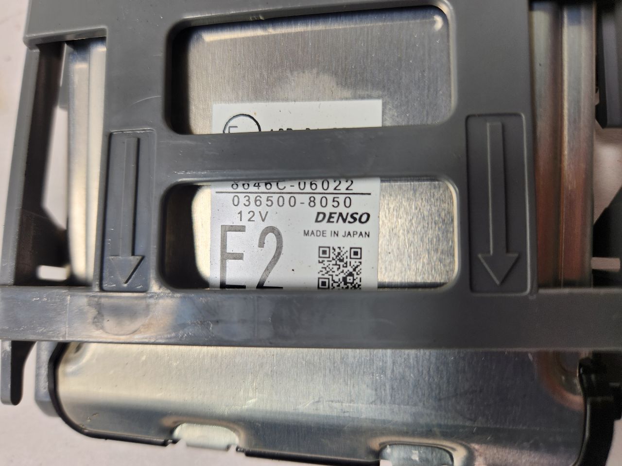 2017 LEXUS ES350 Camera Projector - 404952 — photo 2