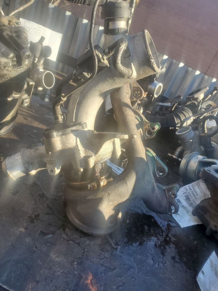 2016 CHEVROLET CRUZE 4cyl Gasoline Turbo 1.4 Turbo-Supercharger - 405614 — photo 2