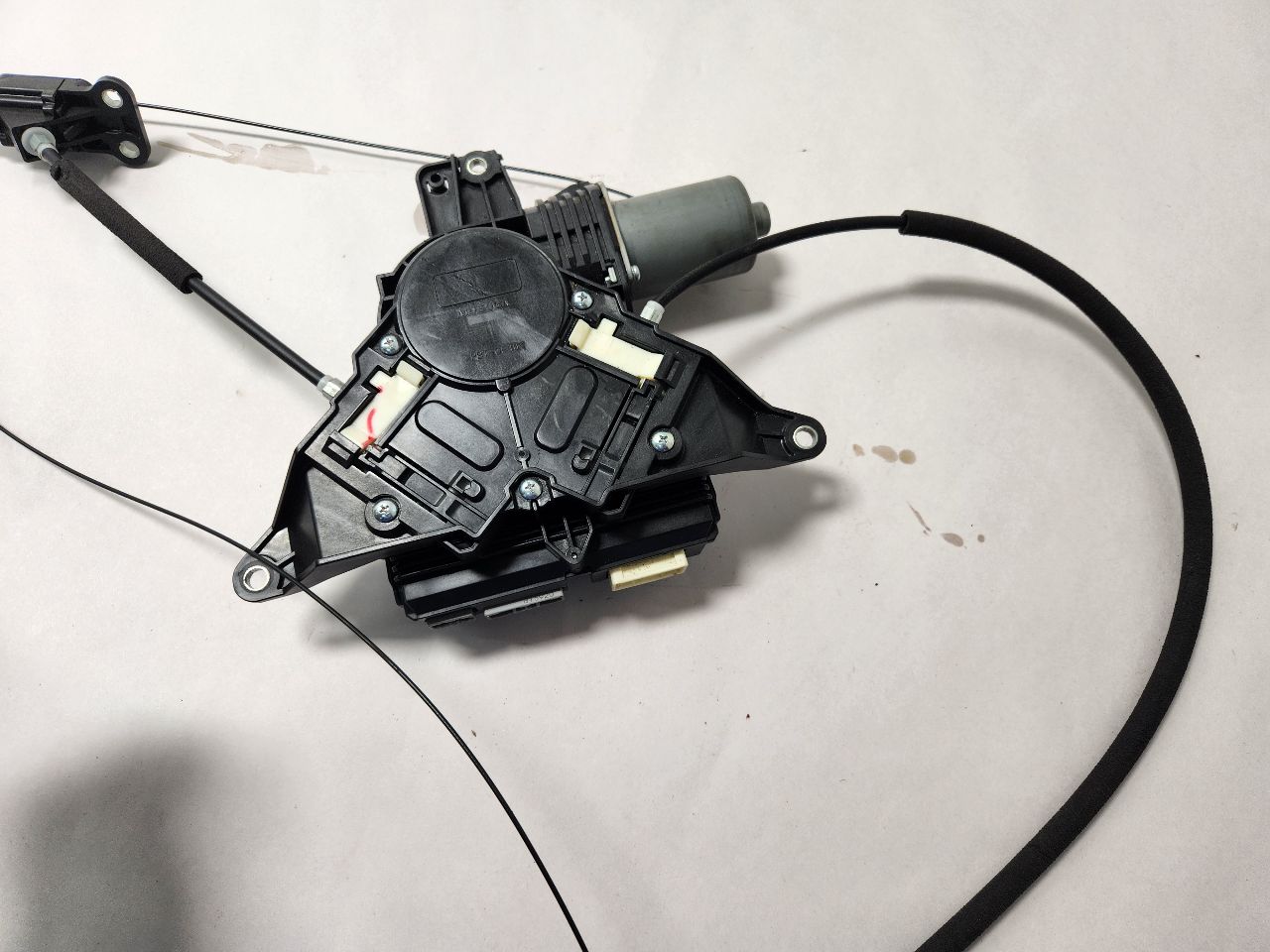 2016 HONDA ODYSSEY 6cyl Gasoline 3.5 Left ELECTRIC DOOR MOTOR - 405707 — photo 3