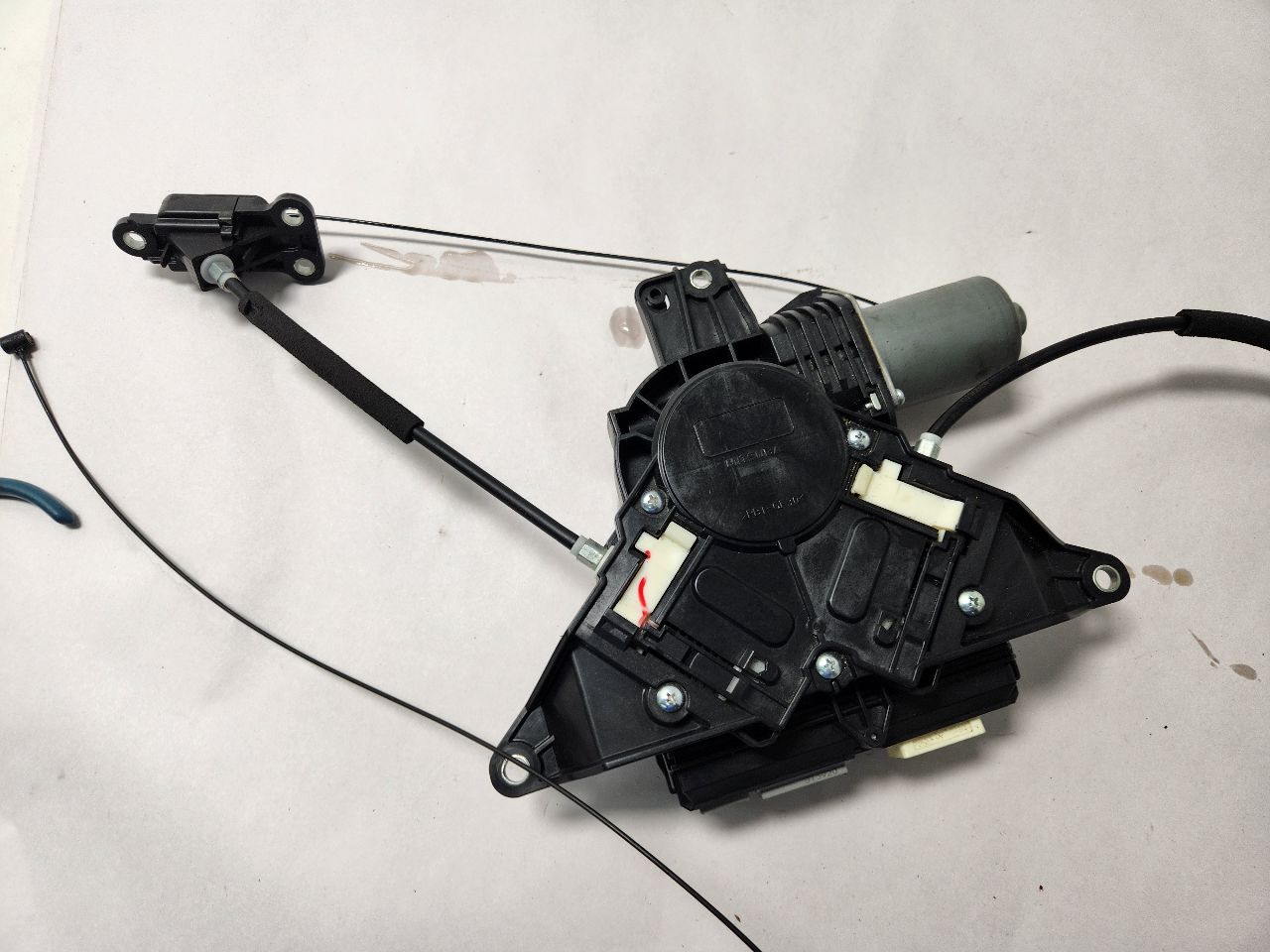 2016 HONDA ODYSSEY 6cyl Gasoline 3.5 Left ELECTRIC DOOR MOTOR - 405707 — photo 4