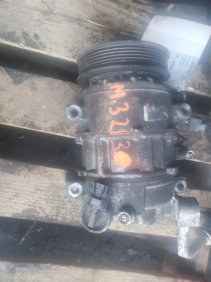 2016 DODGE CHALLENGER 6cyl Gasoline 3.6 AC COMPRESSOR - 405726 — photo 3