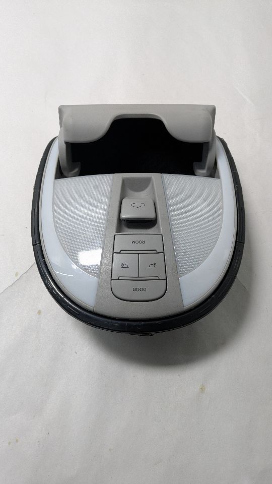 2012 HYUNDAI GENESIS 8cyl Gasoline 4.6 Console, Front - 405821 — photo 2