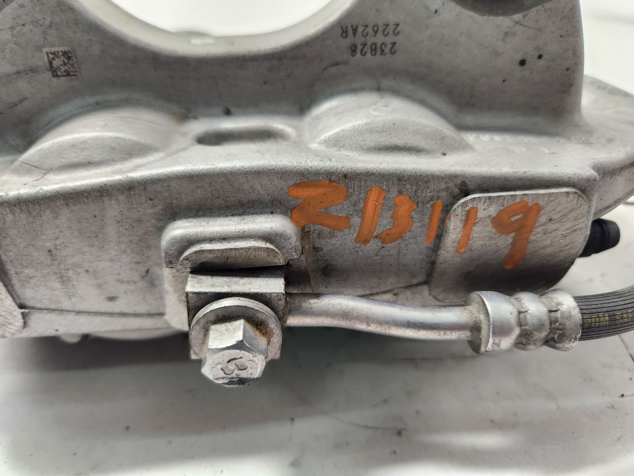 2023 TESLA TESLA 3 L cyl CALIPER - 405845 — photo 5