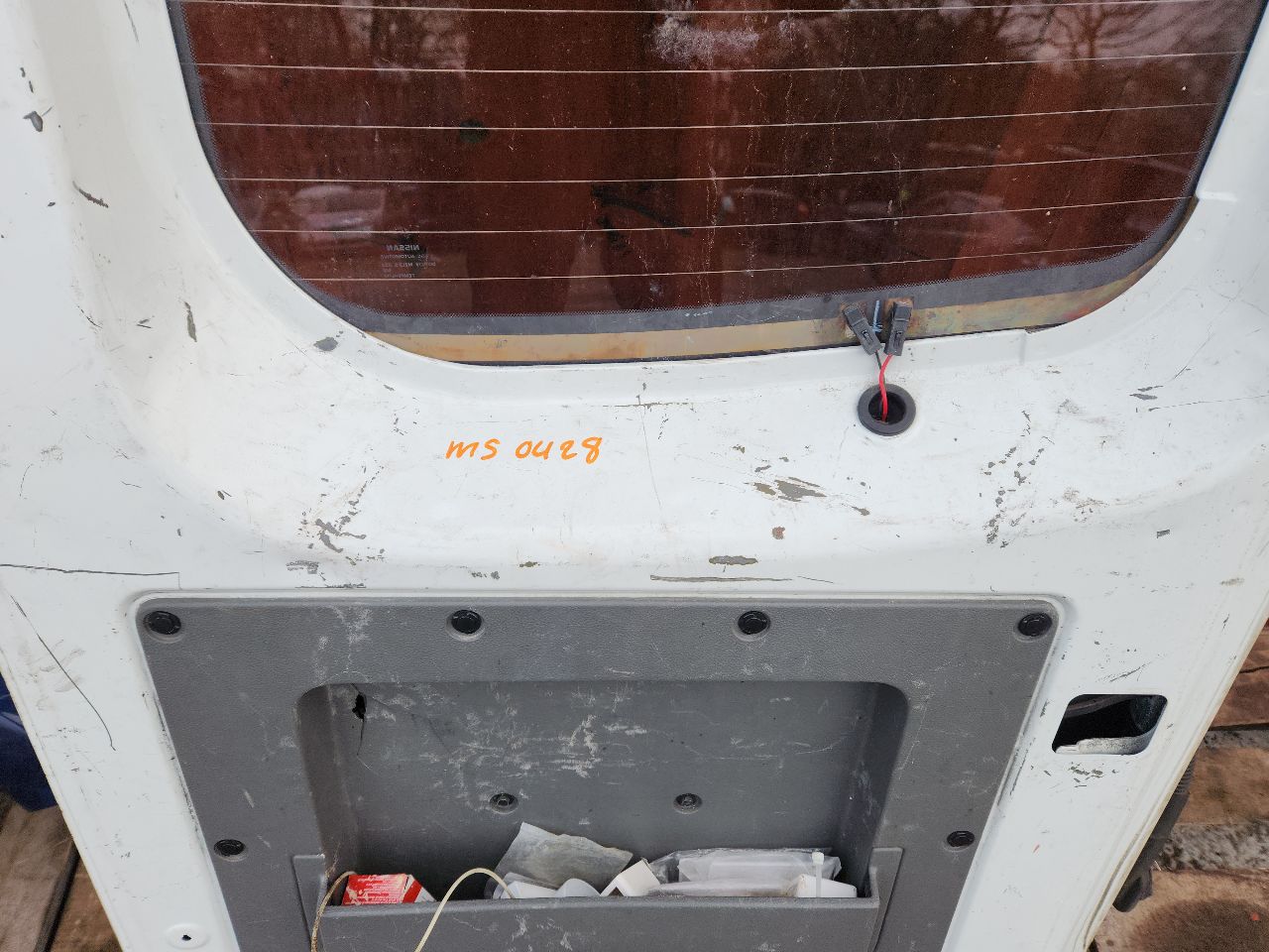 2017 NISSAN NV 2500 4.0L 6cyl Gasoline VVT Left Dr Assm, Rear Back - 405863 — photo 8