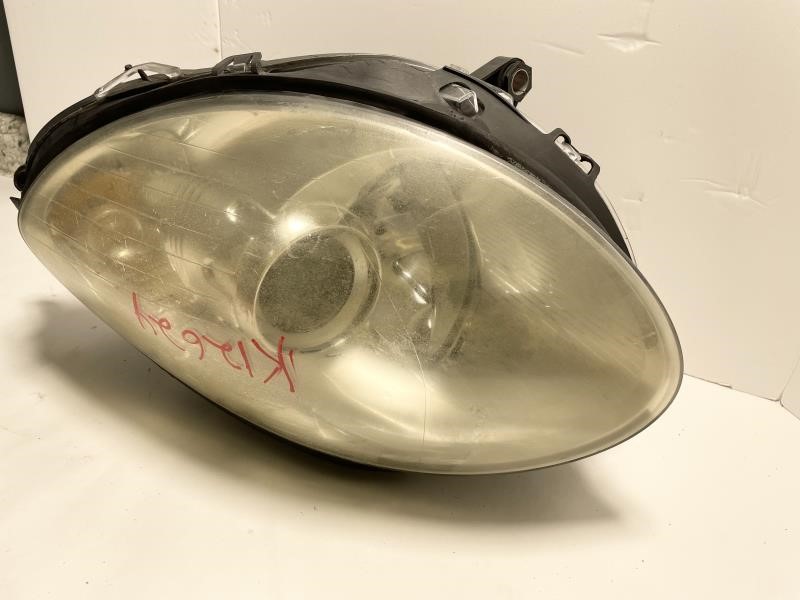 2010 MERCEDES-BENZ R-CLASS Left HEADLAMP ASSEMBLY - 406 — photo 2