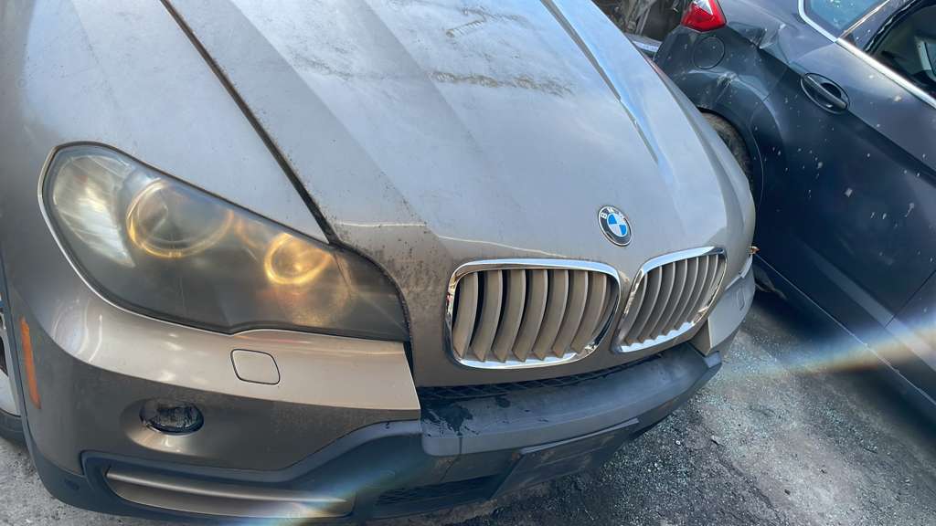 2010 BMW X5 6cyl Diesel 3.0 FRAME - 406295 — photo 3
