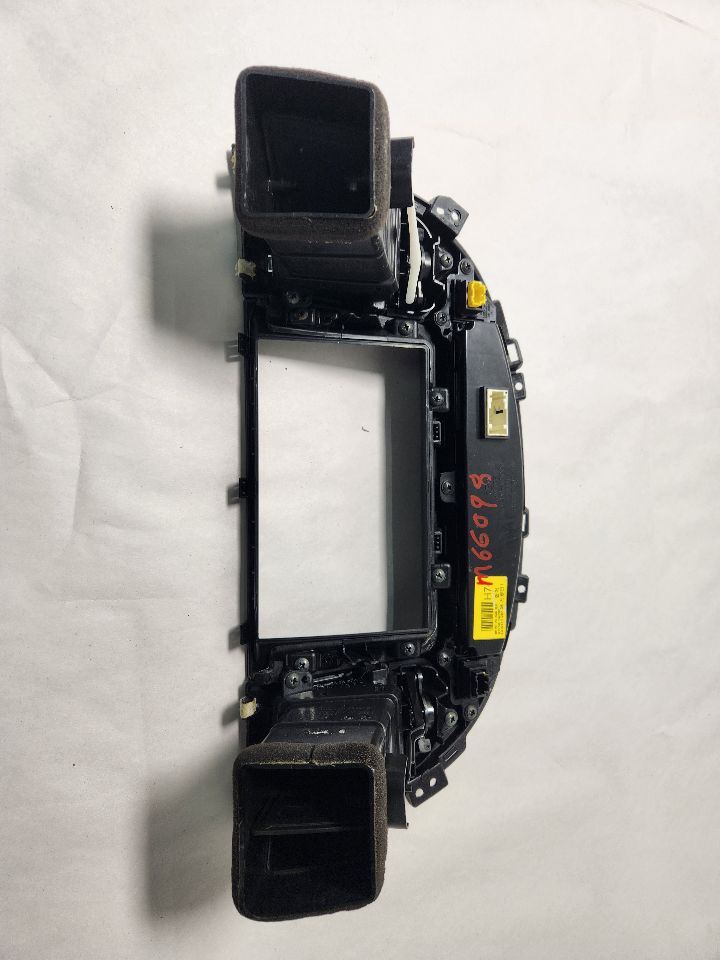 2012 HYUNDAI GENESIS 8cyl Gasoline 4.6 TEMP CONTROL - 406340 — photo 3