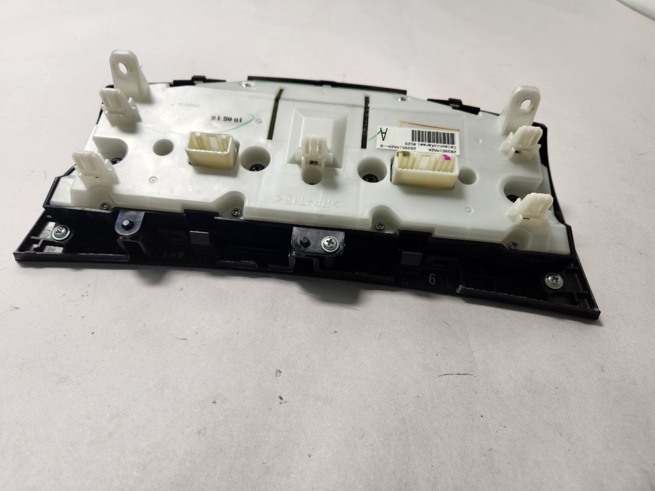 2011 INFINITI M37 6cyl Gasoline 3.7 TEMP CONTROL - 406348 — photo 4