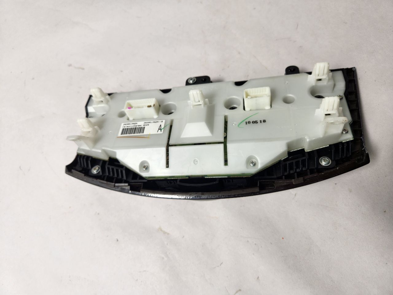 2011 INFINITI M37 6cyl Gasoline 3.7 TEMP CONTROL - 406348 — photo 6