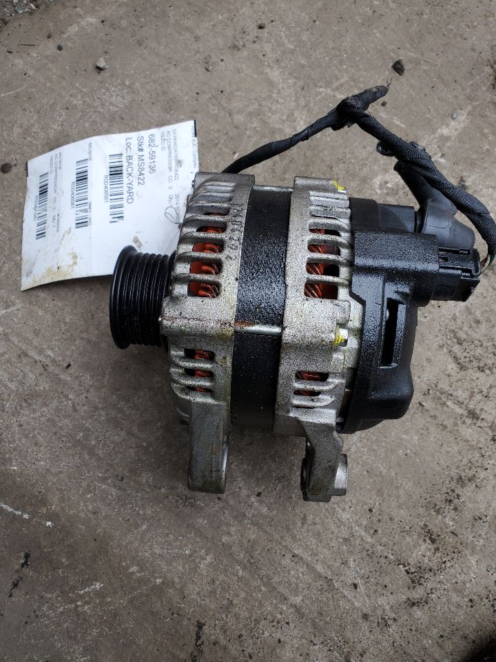 2014 KIA SORENTO 6cyl Gasoline 3.3 AC COMPRESSOR - 406561 — photo 1