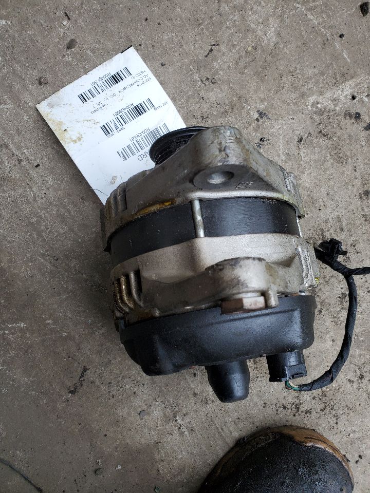 2014 KIA SORENTO 6cyl Gasoline 3.3 AC COMPRESSOR - 406561 — photo 2