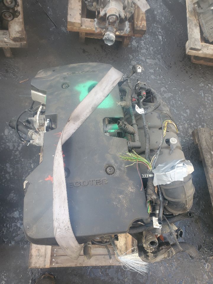 2019 GMC ACADIA 2.5L 4cyl Gasoline VVT ENGINE ASSEMBLY - 406831 — photo 2
