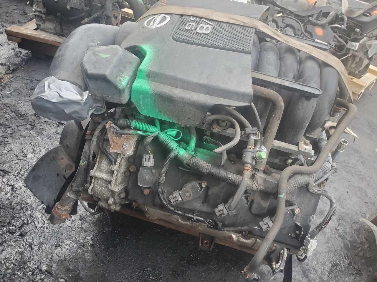 2009 NISSAN ARMADA 8cyl Gasoline 5.6 ENGINE ASSEMBLY - 407064 — photo 3