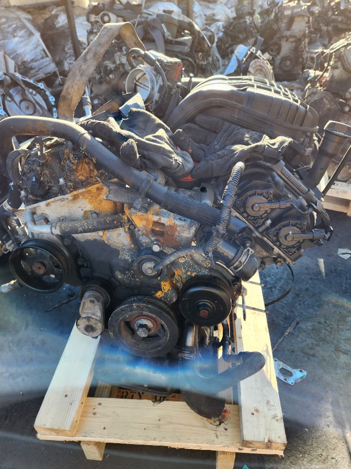 2014 DODGE CARAVAN 6cyl Gasoline 3.6 ENGINE ASSEMBLY - 407503 — photo 2