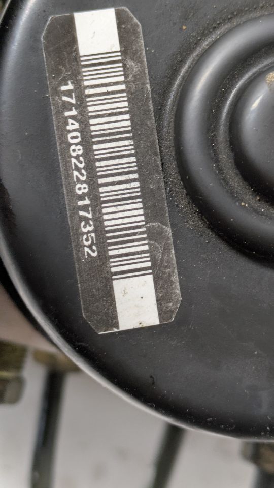 2006 INFINITI QX56 8cyl Gasoline 5.6 Anti-lock Brake Pts - 407787 — photo 2