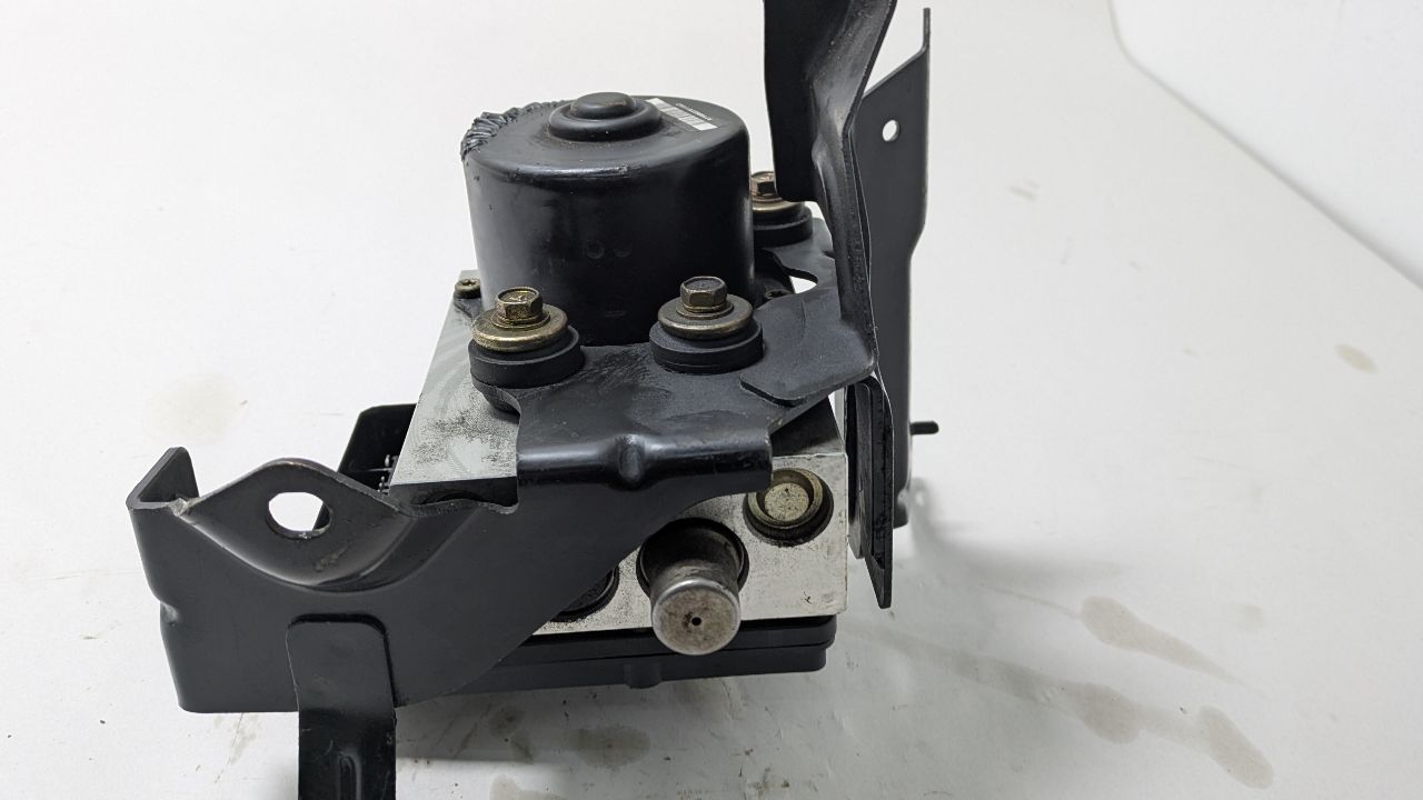 2006 INFINITI QX56 8cyl Gasoline 5.6 Anti-lock Brake Pts - 407787 — photo 7