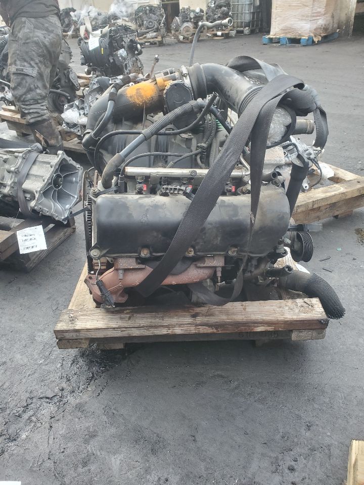 2012 JEEP LIBERTY 6cyl Gasoline 3.7 ENGINE ASSEMBLY - 407863 — photo 3