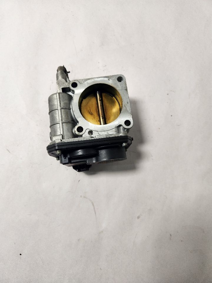 2012 INFINITI EX35 6cyl Gasoline 3.5 Left THROTTLE BODY ASSY - 407960