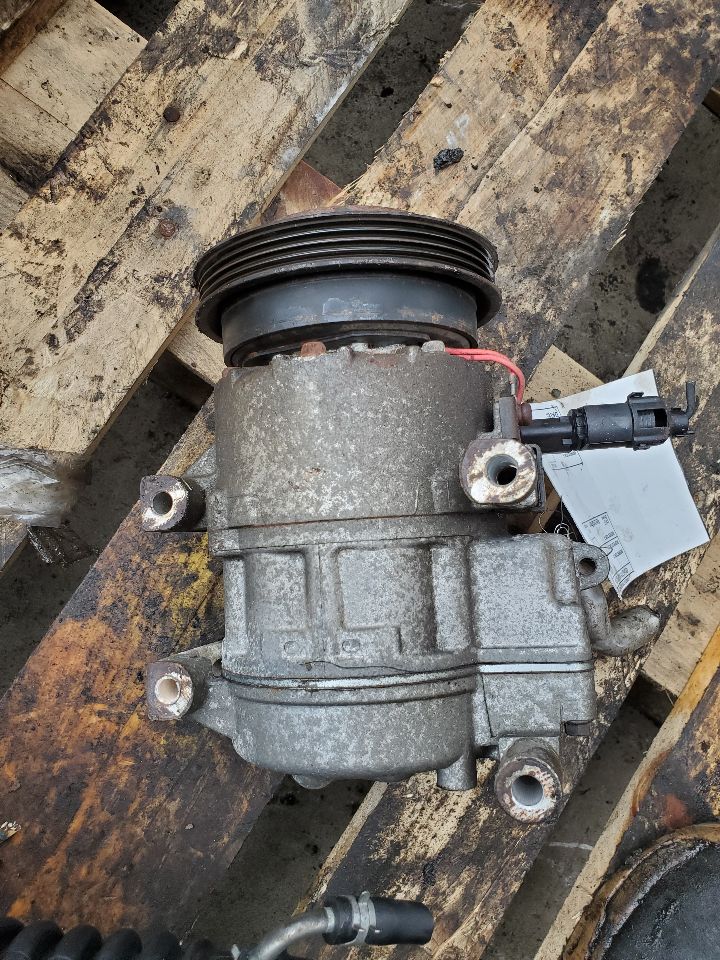 2008 HYUNDAI ELANTRA 4cyl Gasoline 2.0 AC COMPRESSOR - 408036 — photo 4