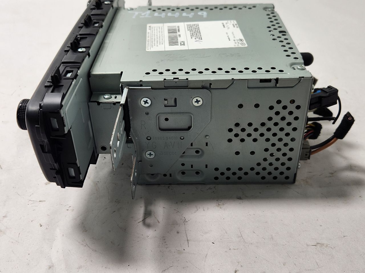 2018 KIA CADENZA 3.3L 6cyl Gasoline VVT Radio Audio - 408403 — photo 4